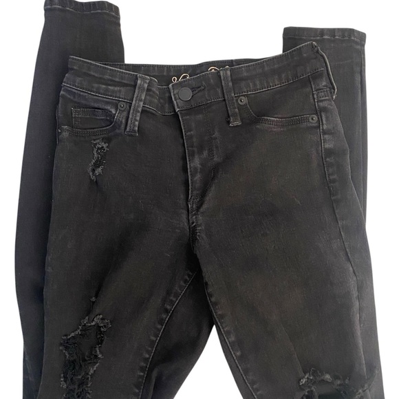 Universal Thread Denim - Universal Thread Black Skinny Jeans Modern Fit